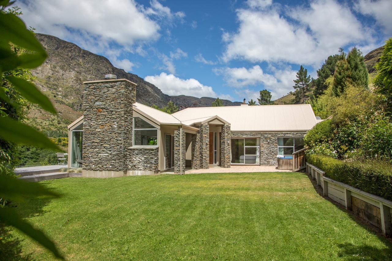Riverview Retreat Holiday Home By Majordomo Queenstown Pokoj fotografie